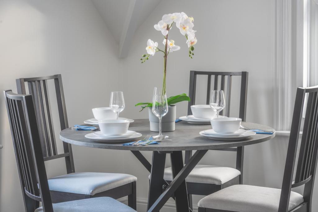 Coast View Luxury Apartment ليم ريجيس المظهر الخارجي الصورة